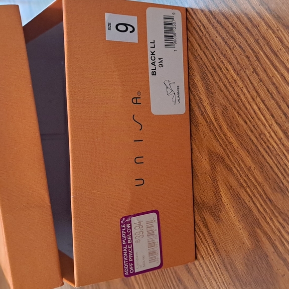 Unisa black heels. - Picture 3 of 5